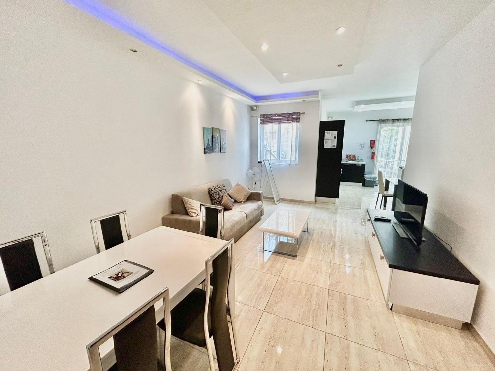 Sliema 2 Bedroom Apartment المظهر الخارجي الصورة